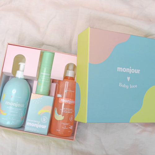 Coffret - Baby Love : Gel Lavant + Eau Nettoyante + Eau de Senteur + Gelée D'Huile Magique