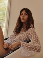 Top Ultra Lace White