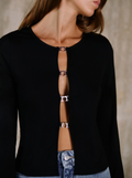 Top Black Spice détails bijoux