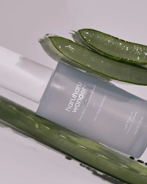 Haruharu Wonder - Black Rice Hyaluronic Essence