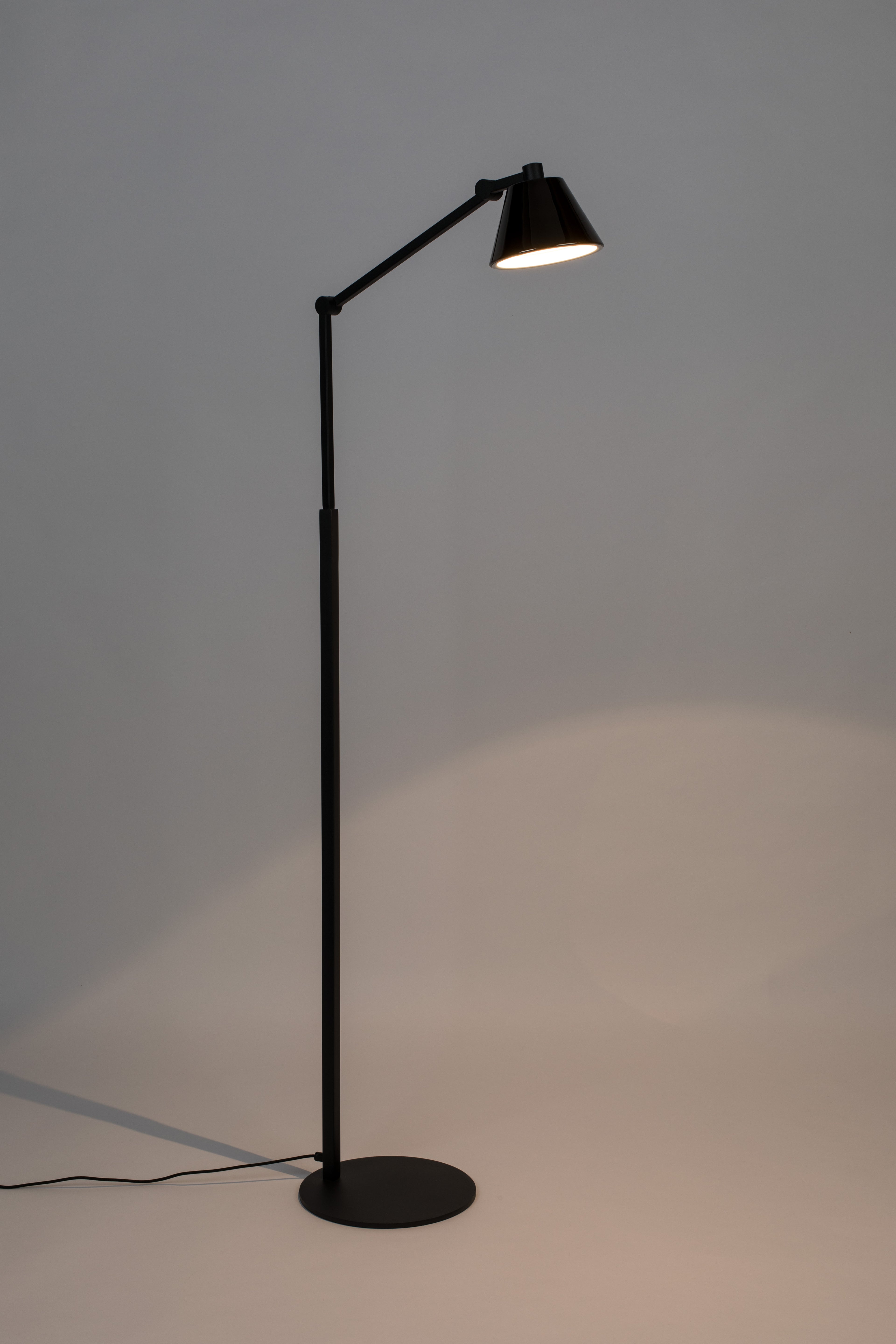 Lub - Floor lamp - Iron - Black