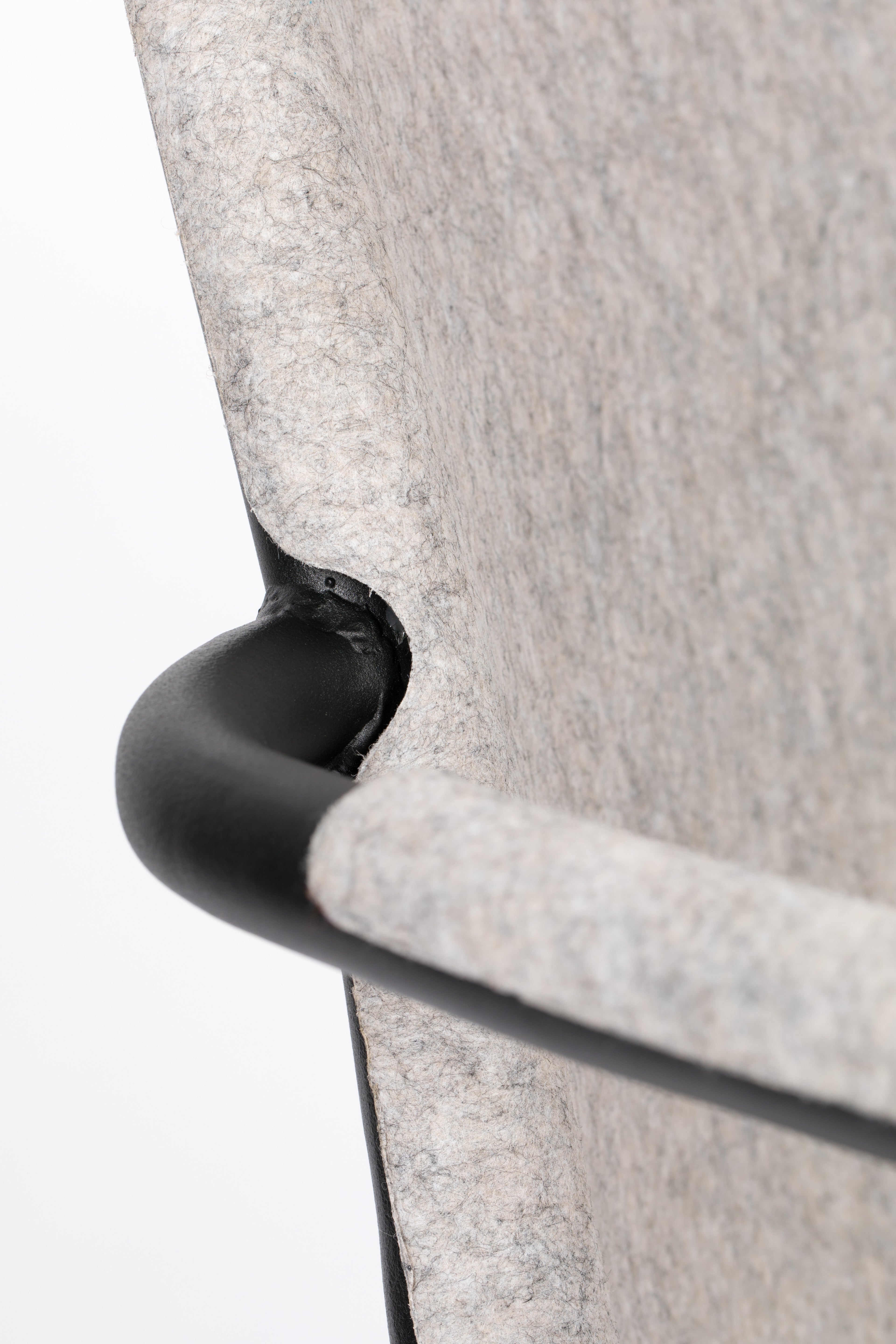 Thirsty - Dining Room Armchair - Recycled Plastic - Ash Gray