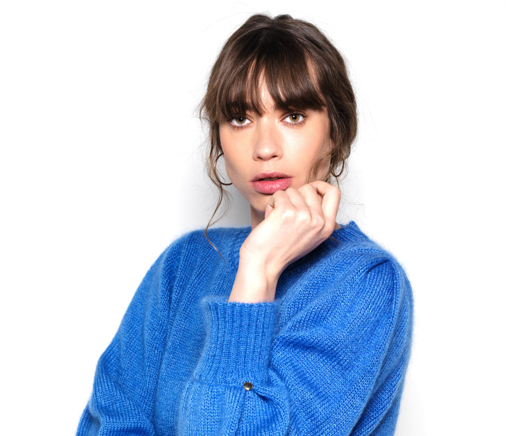 Jersey Alix de mohair y seda azul Madona.
