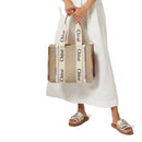 Bolso tote mediano Chloé Woody - Mujeres - Beige