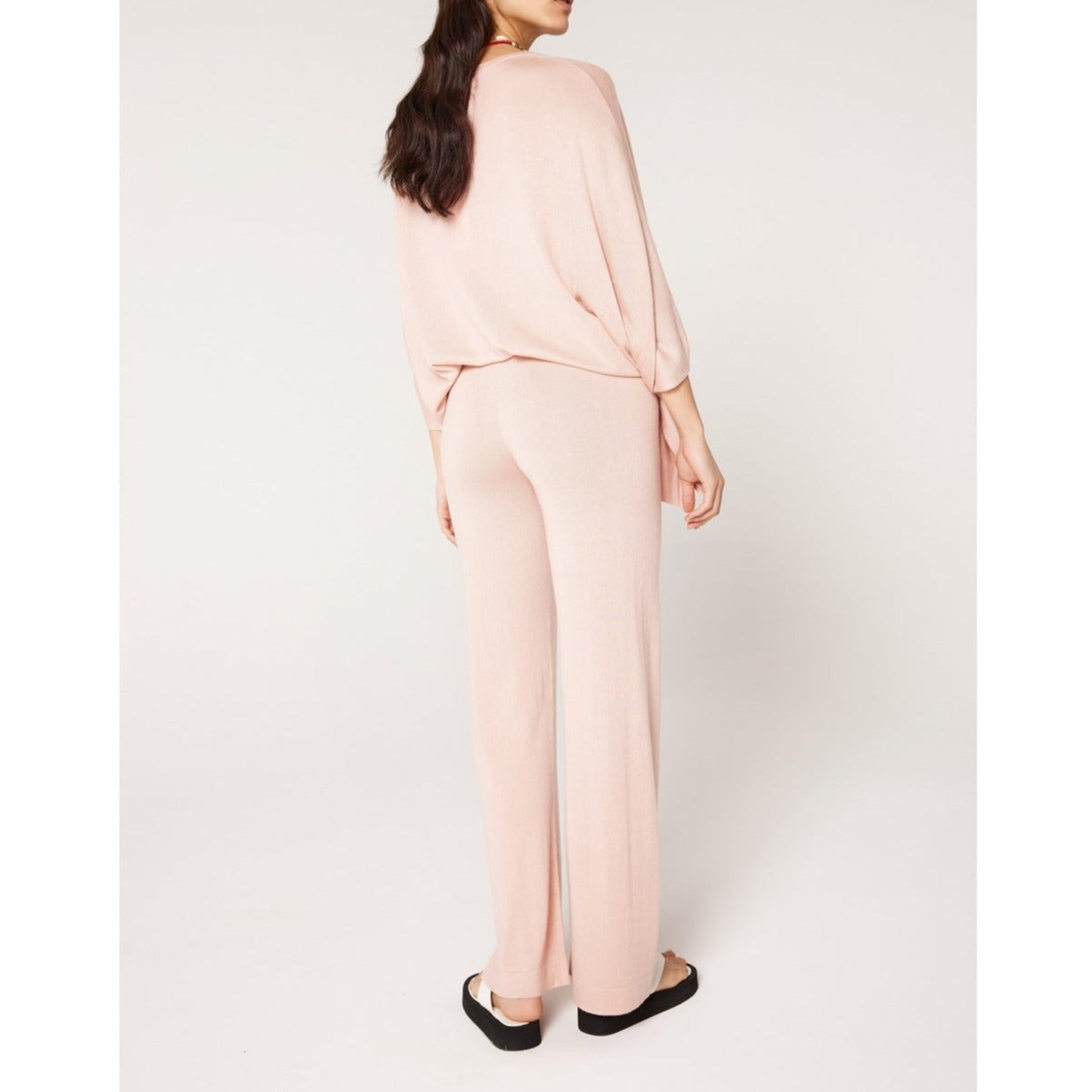 Pantalón Jogger De Seda Y Cachemira Kwanita - Pétalo Delicado