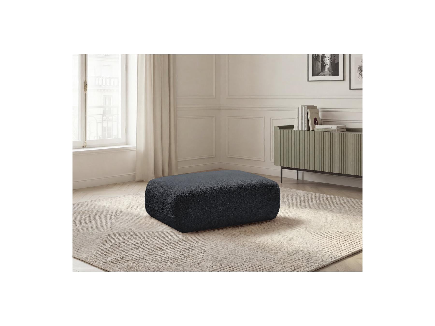 Anda - Pouffe - Chenille Fabric