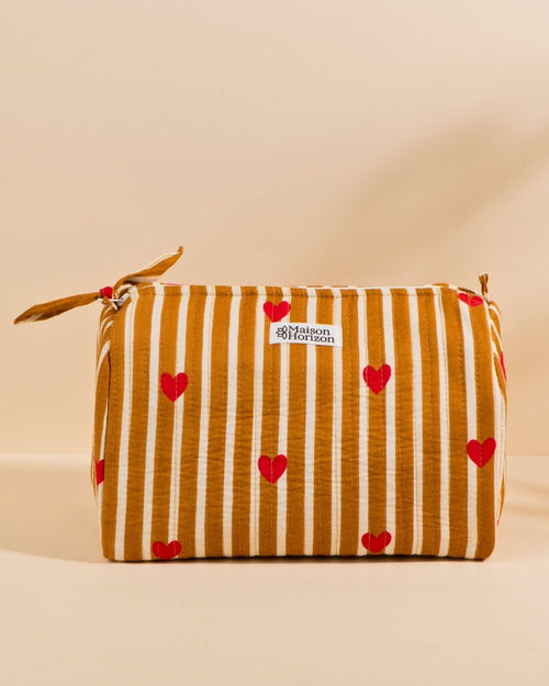 Banita Toiletry Bag - Beige Hearts