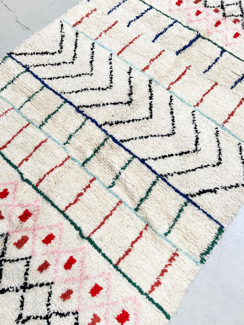 Tapis Berbère Marocain Beni Ouarain - Ecru À Motifs Colorés