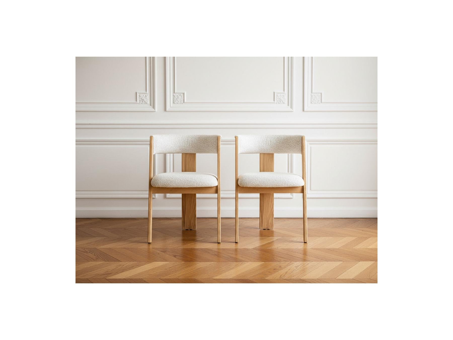 Borely - Set Of 2 Chairs - Solid Oak Veneer And Bouclé Fabric