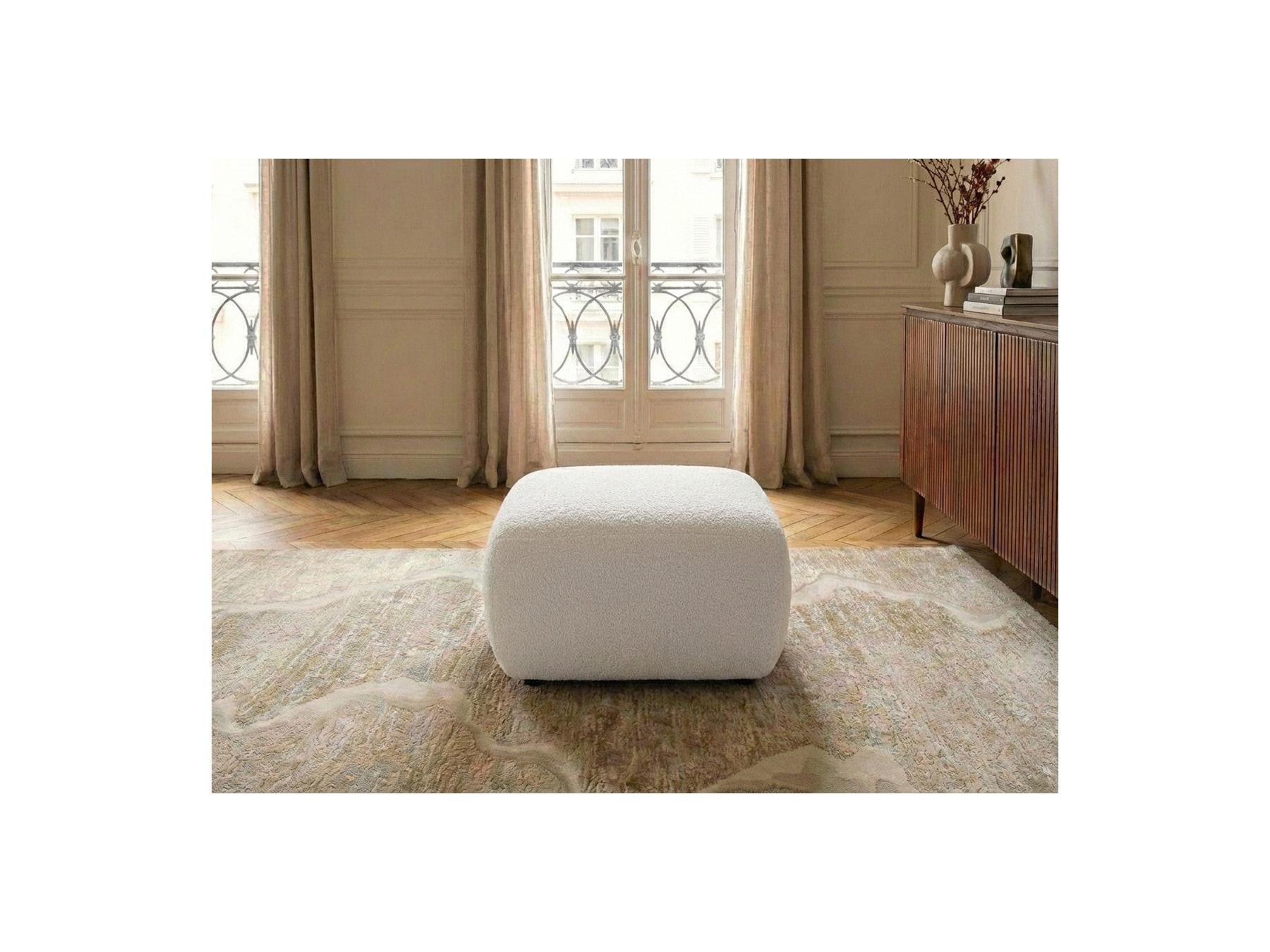 Montaigne - Pouf - Tissu Bouclette
