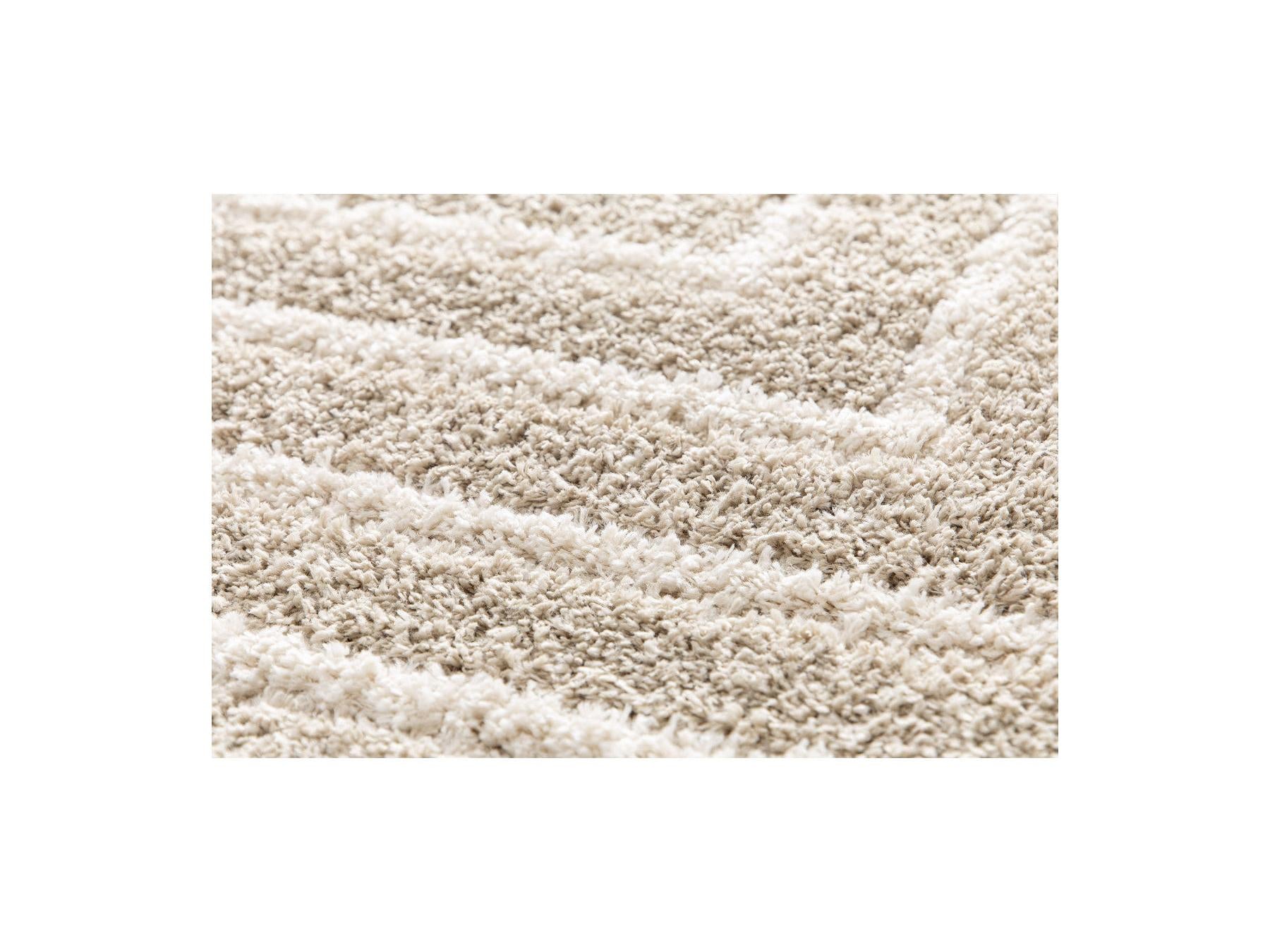 Lyzzo - Long Pile Rug - Graphic Pattern - Cream