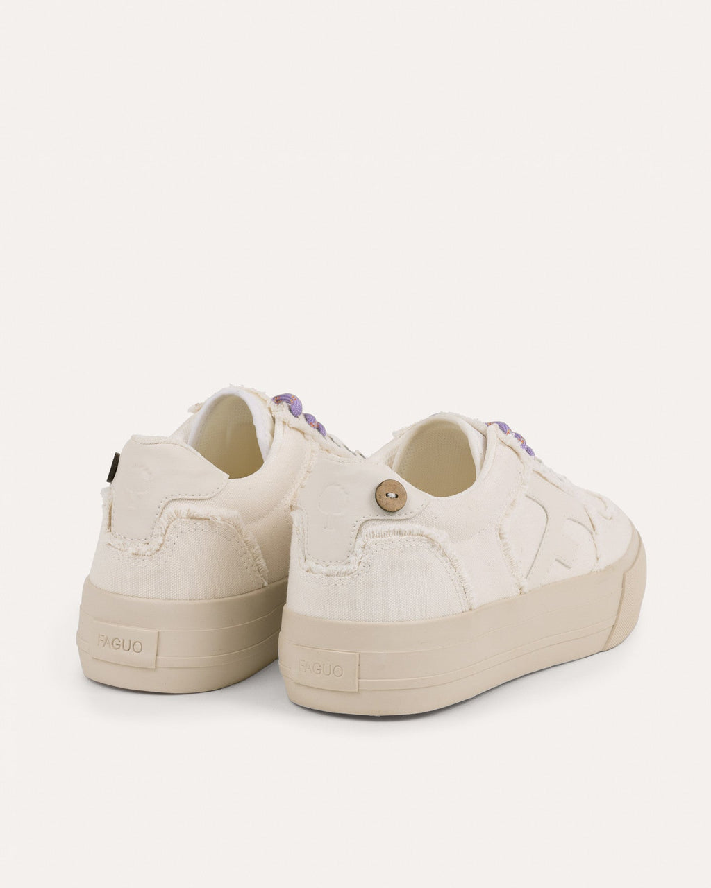 Baskets En Toile Blanches