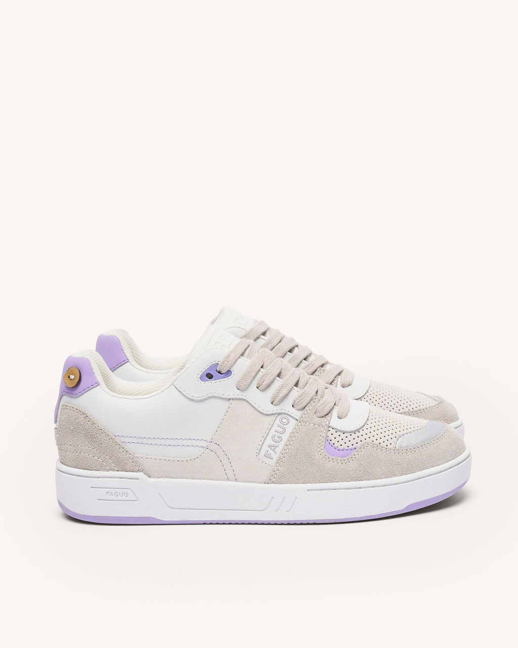 Zapatillas blancas y violeta claro de piel