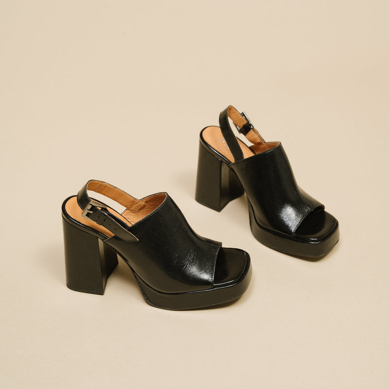 Jonak - Benedicte Sandals Aged Leather - Black