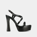 Jonak - Boecia Vernis Plisse Sandals - Black