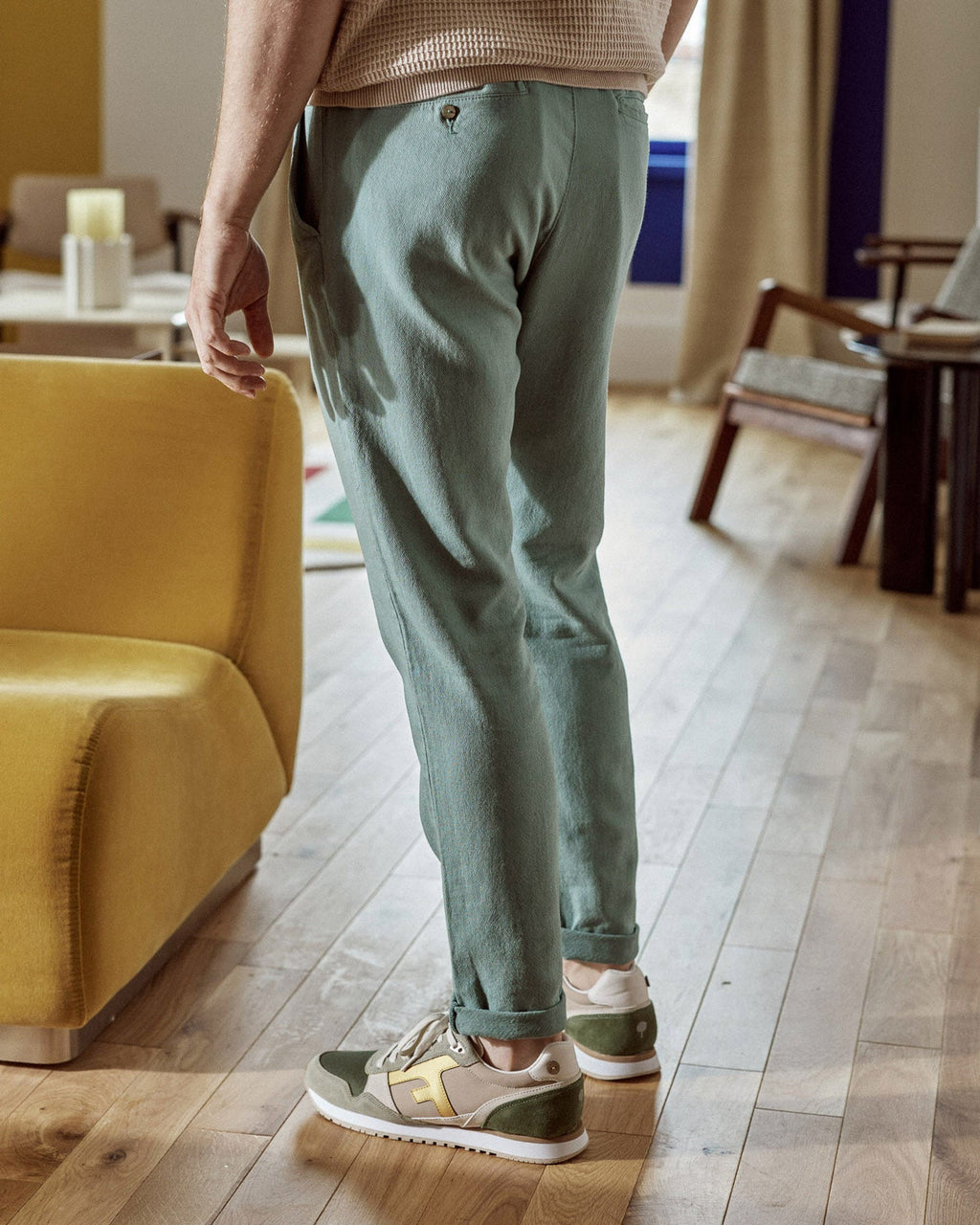 Pantaloni in lino verde acqua