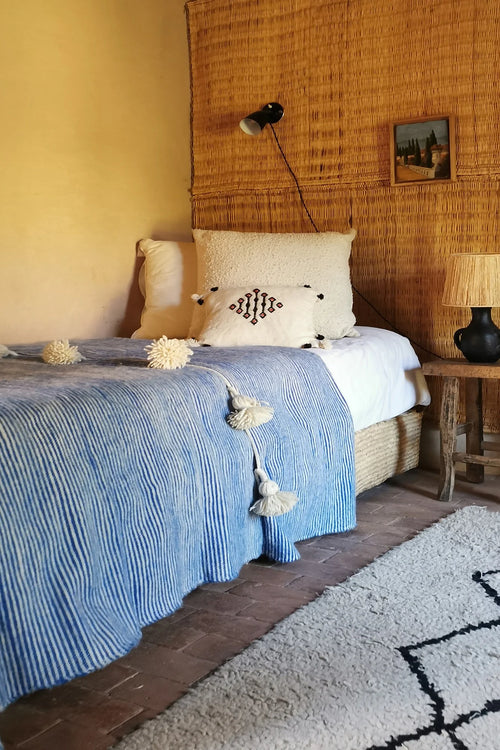 Plaid Berbère Pompon Rayures Bleues