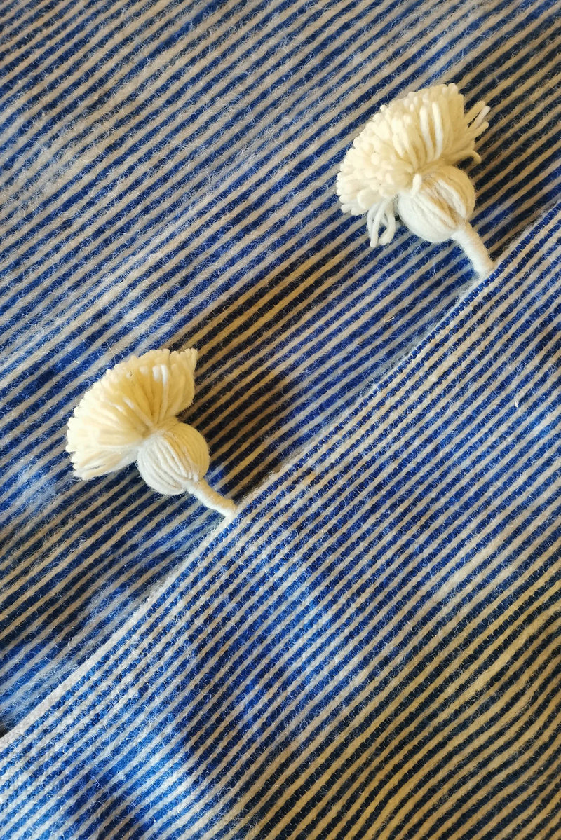 Plaid Berbère Pompon Rayures Bleues