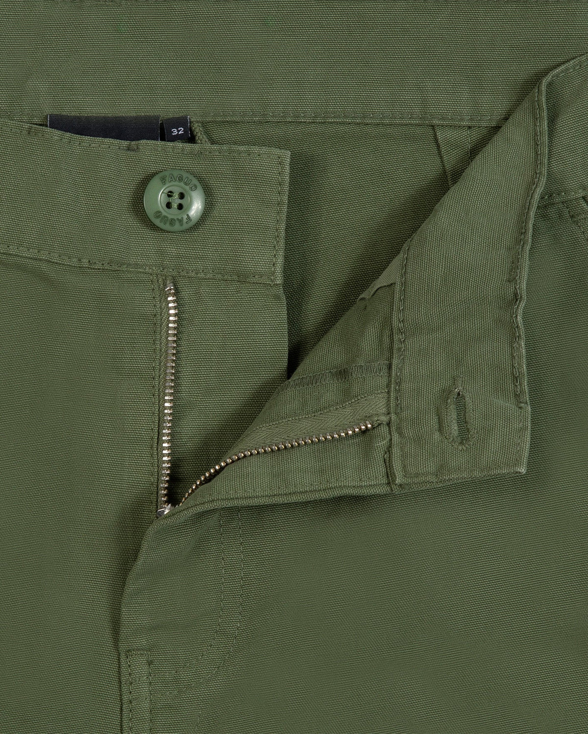 Chino verde caqui