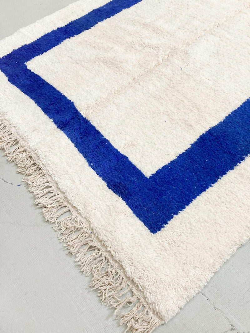 Tapis Berbère Marocain Beni Ouarain - Ecru Et Bleu