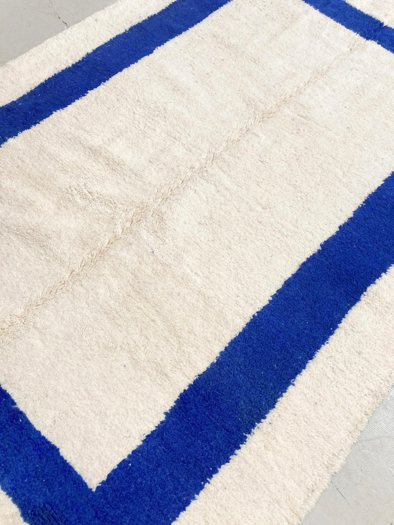 Tapis Berbère Marocain Beni Ouarain - Ecru Et Bleu