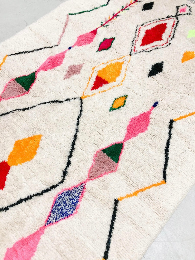 Tapis Berbère Marocain Azilal - Ecru À Motifs Colorés