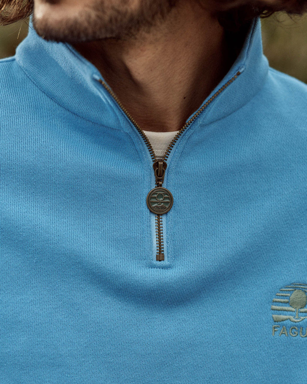 Sudadera con cremallera azul celeste de algodón