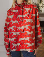 Rood hemd Sora