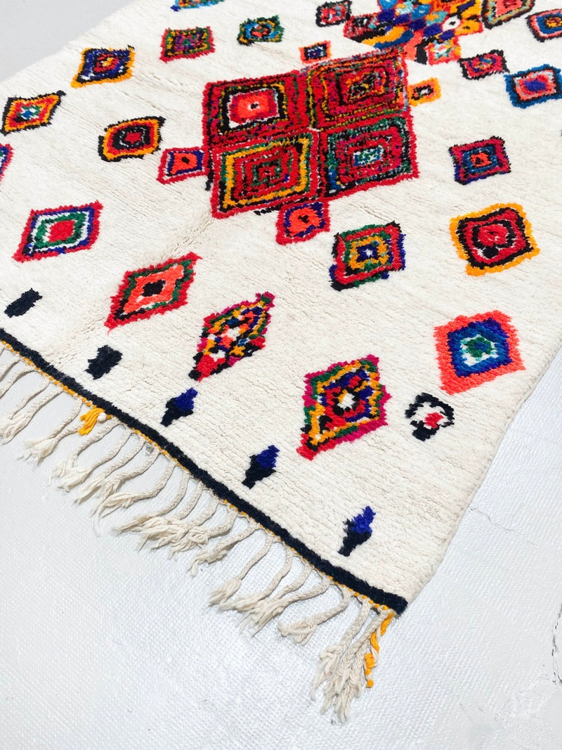 Tapis Berbère Marocain Azilal - Ecru À Motifs Colorés