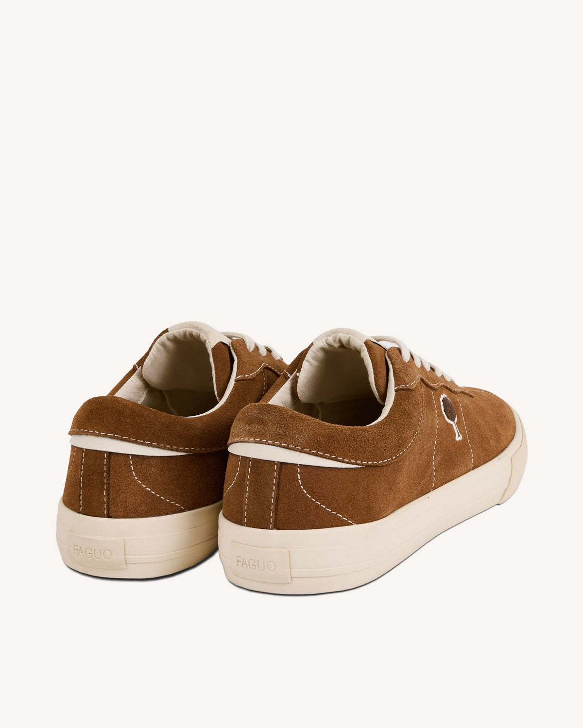 Sneakers in pelle scamosciata cammello