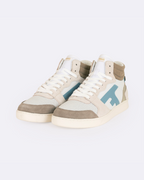 Zapatillas altas blancas y marrón claro de cuero