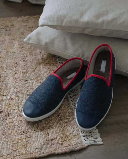 Men's wool slipper, navy red Angarde lifestyle