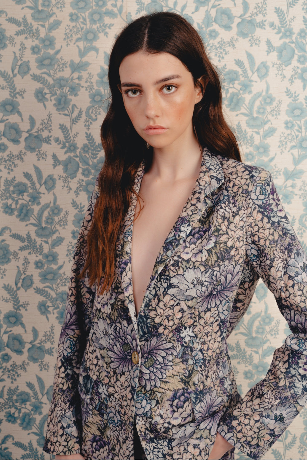 The Kirstie Blazer In Blue Flowers Carpet Velvet