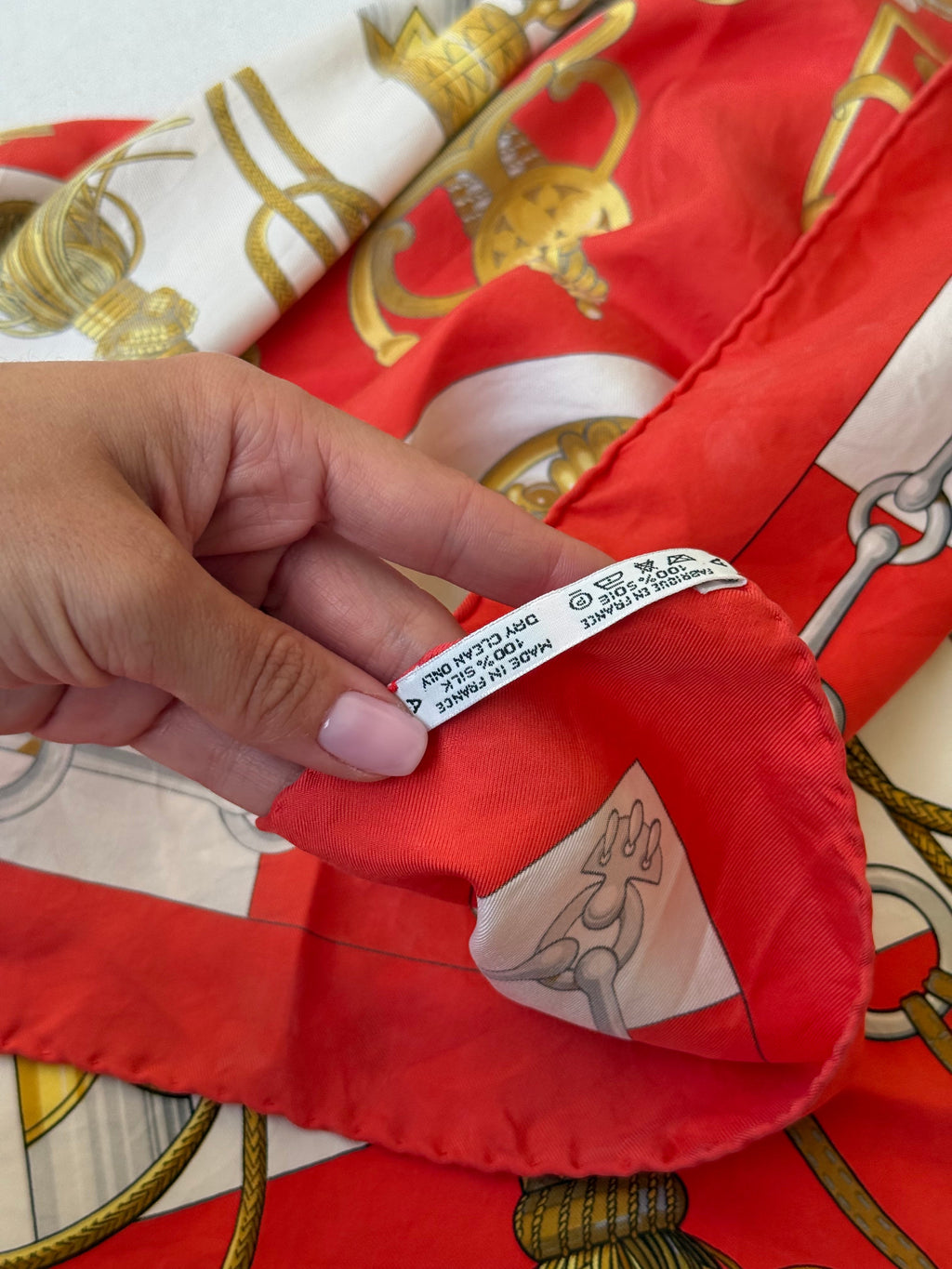 Foulard Hermès – Modèle Cliquetis