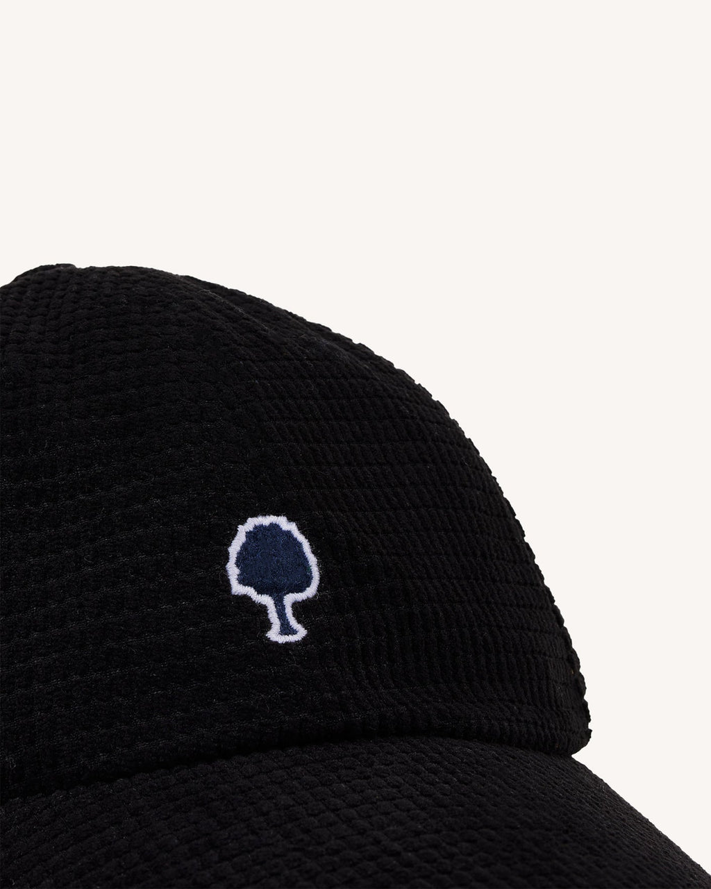 Gorra negra