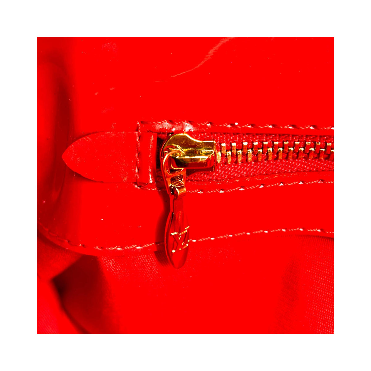Pochette Louis Vuitton Sobe Clutch Cuir Verni - Rouge