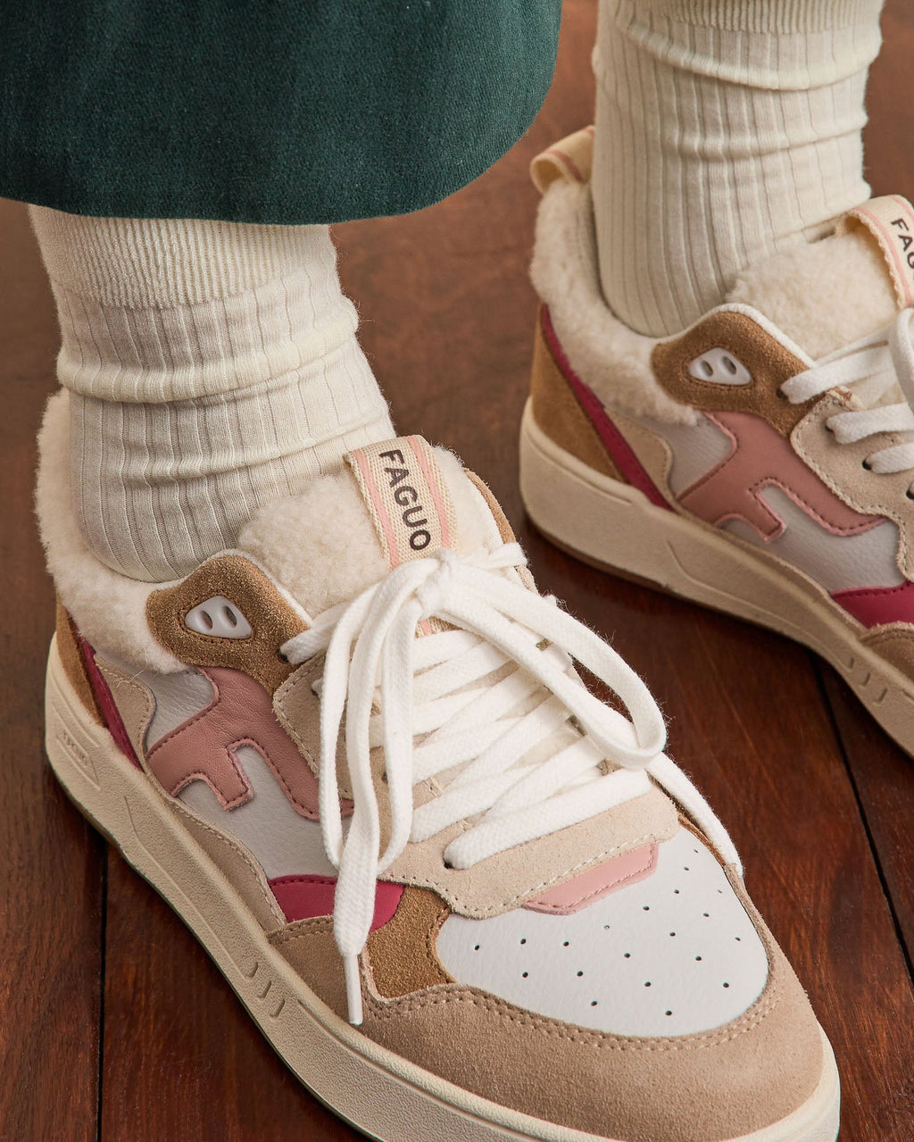 Baskets Cuir Suède Blanc Et Rose Grisé