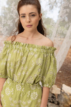 Blusa The Brigitte Broderie Anglaise Caqui