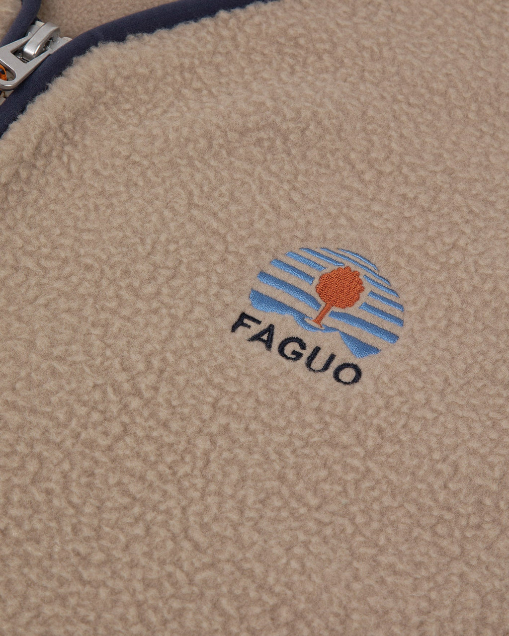 Chaleco polar sin mangas beige