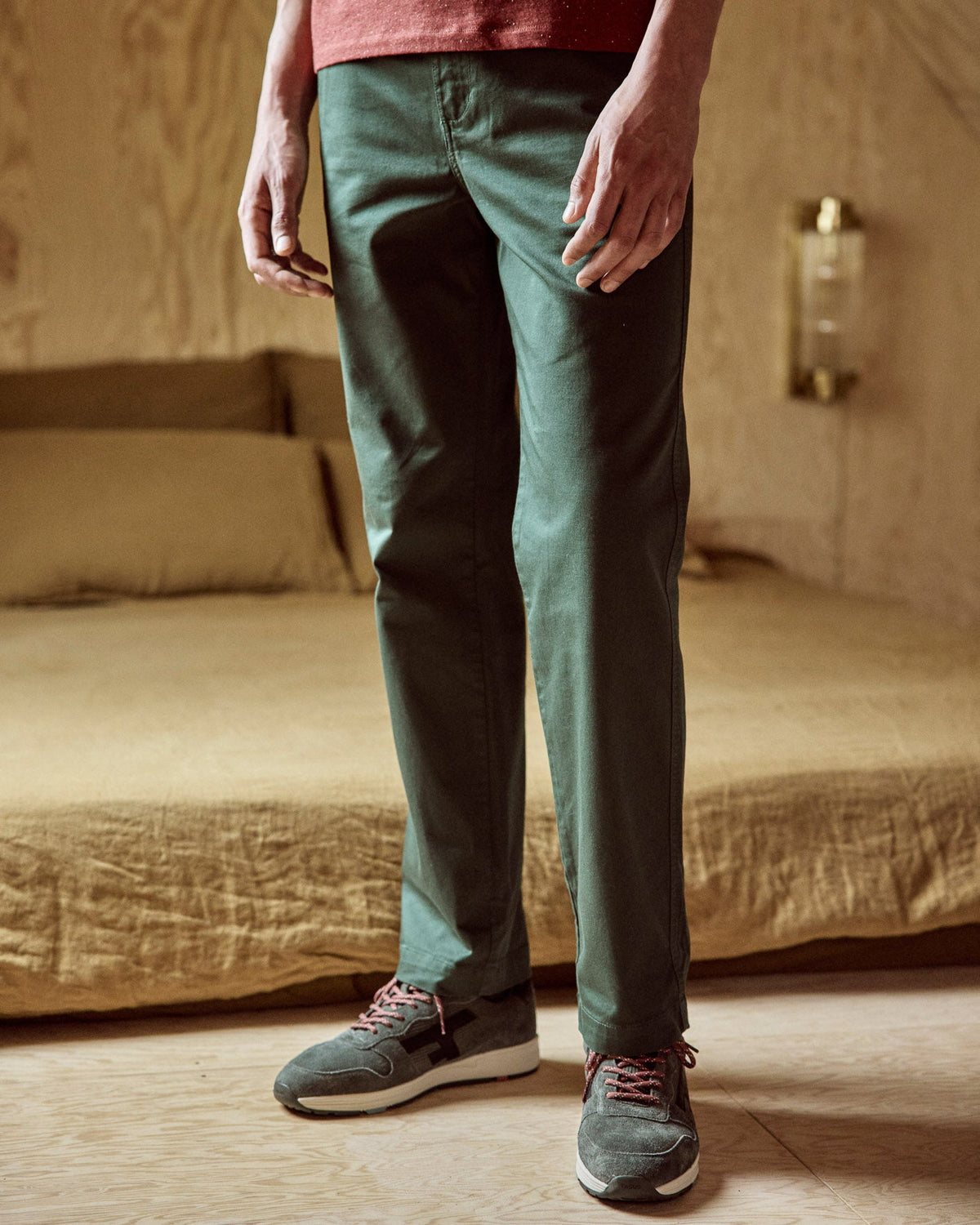 Chino verde oscuro de algodón