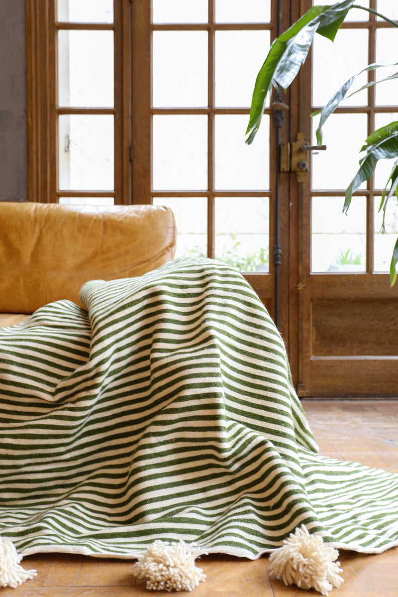 Plaid Berbère Pompon Blanc Rayures Kaki