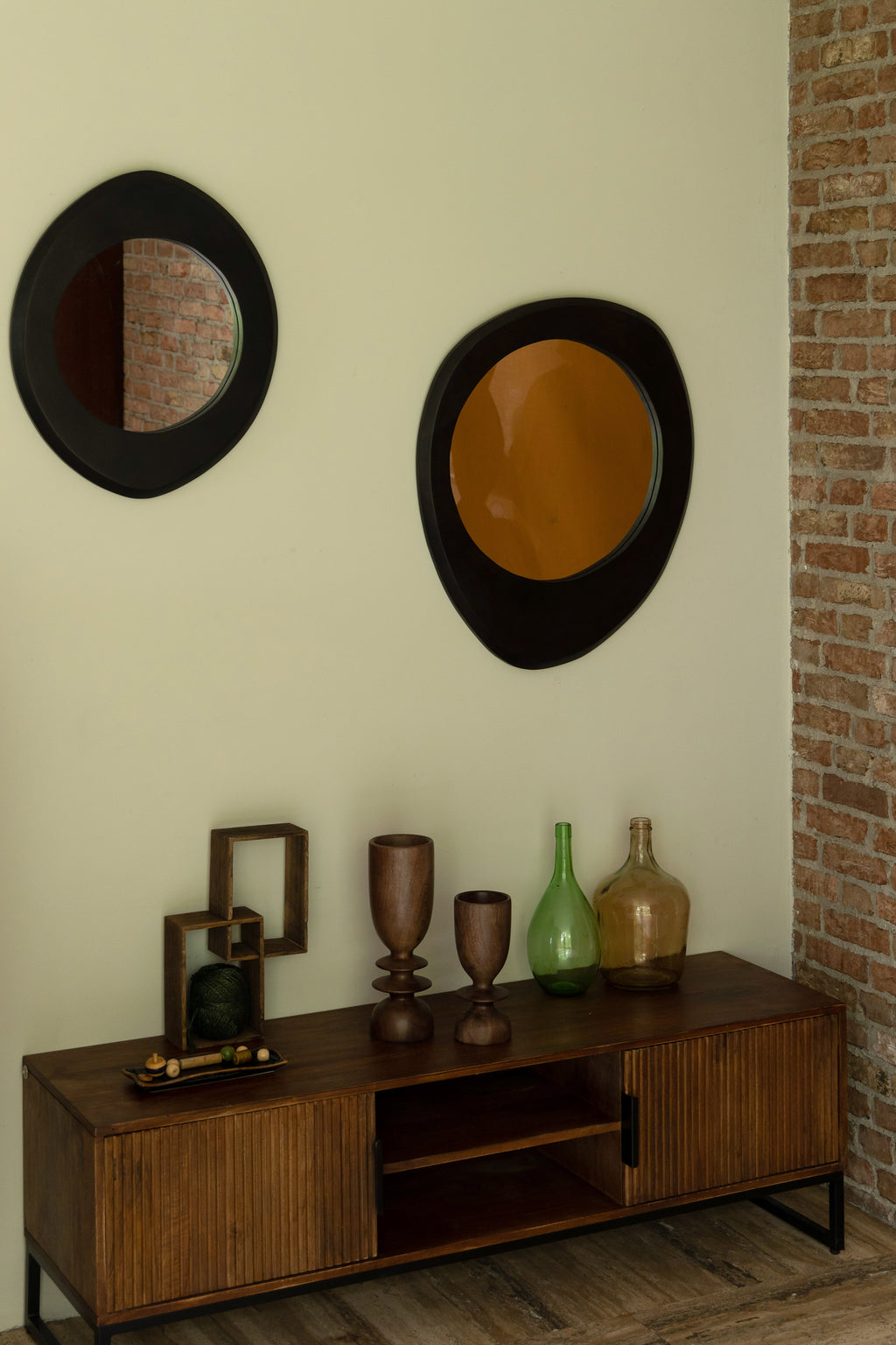 Aren S - Mirror - Mango wood - Black