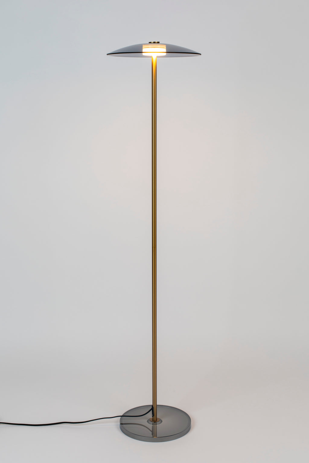 Float - Floor lamp - Tempered glass - Gold