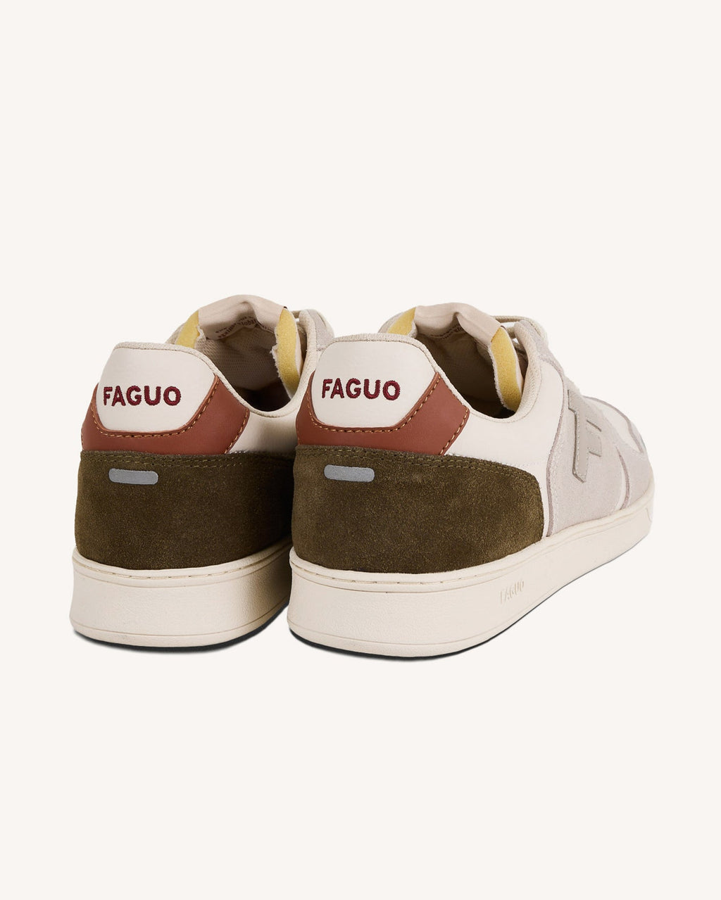 Zapatillas de cuero y ante crema y óxido