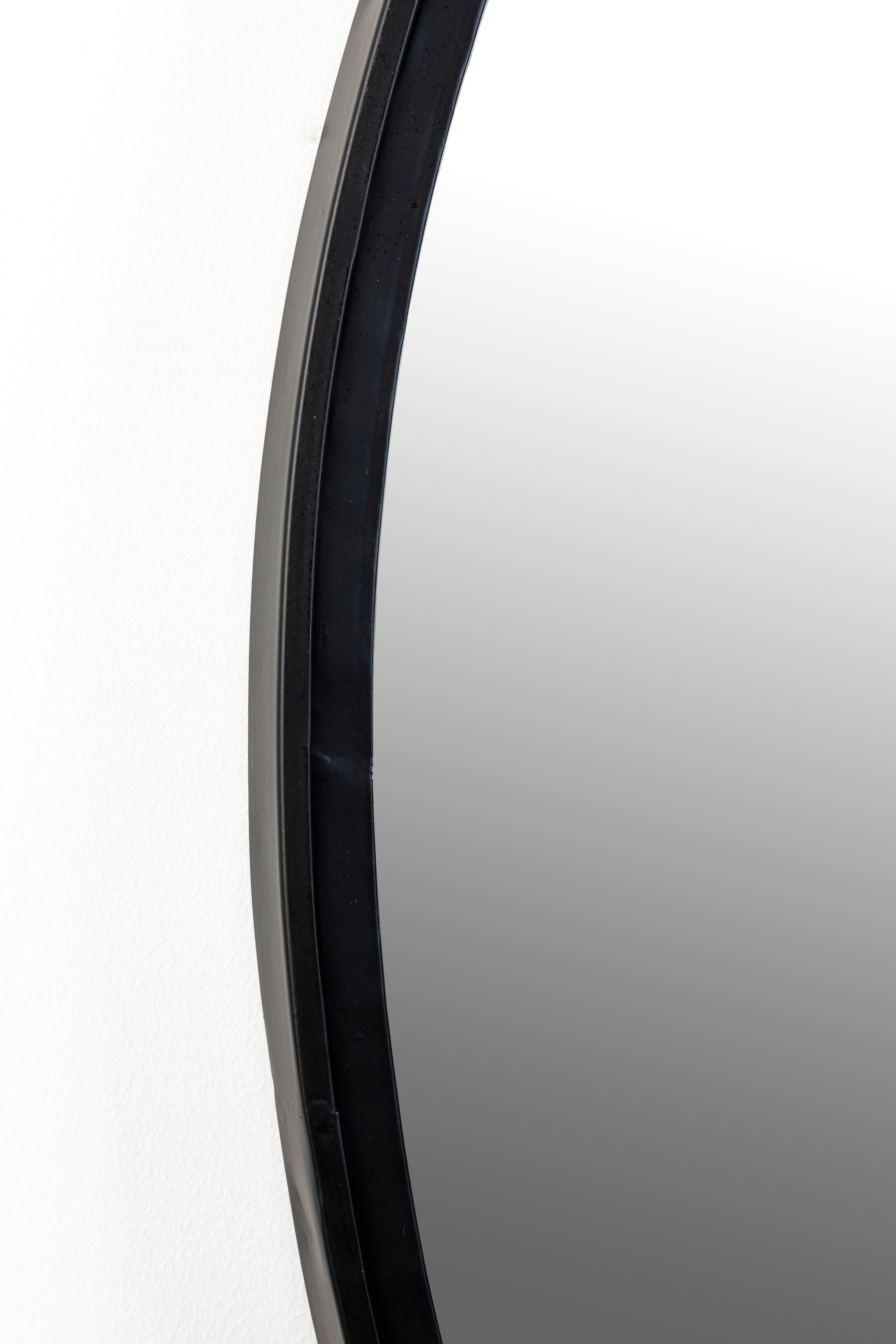 Matz Ovale L - Miroir - Fer - Noir
