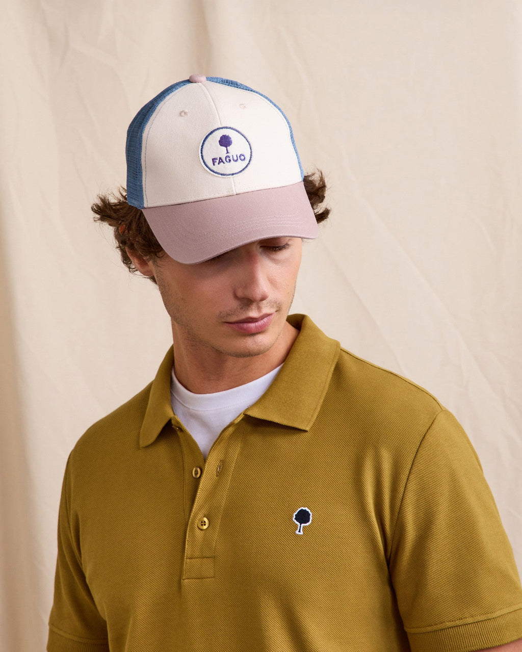 Cappellino écru e viola