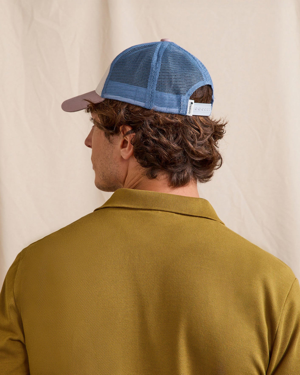 Cappellino écru e viola