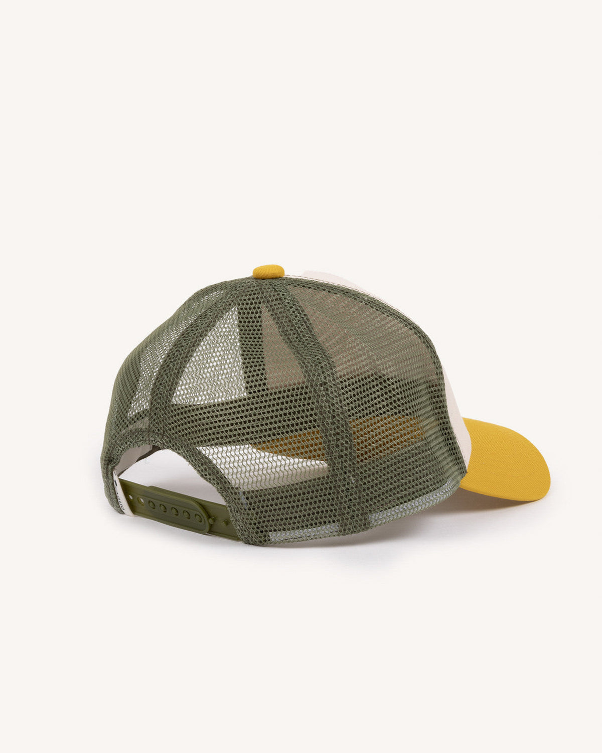Gorra caqui y amarilla