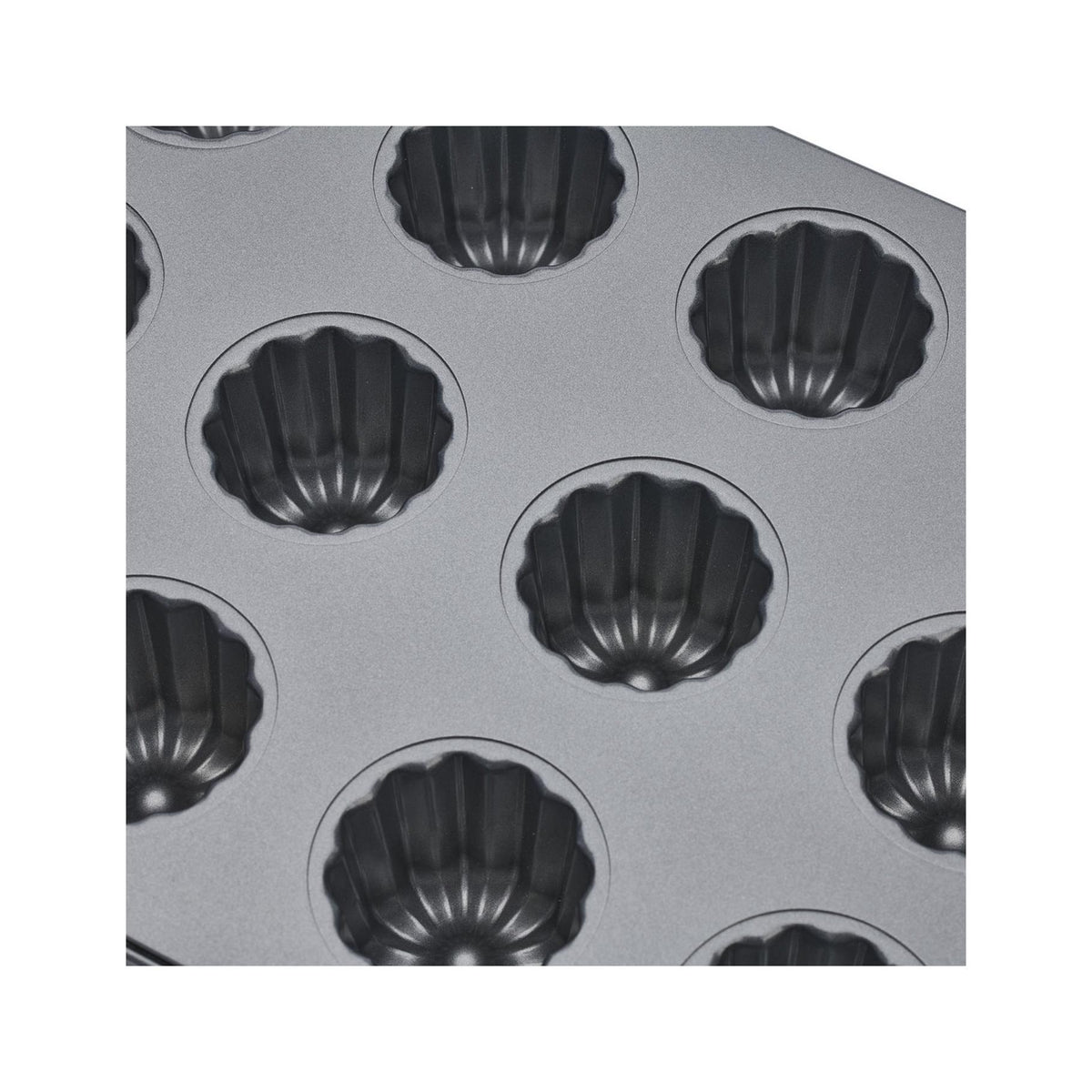 Plaque 12 Cannelés En Acier Antiadhésif