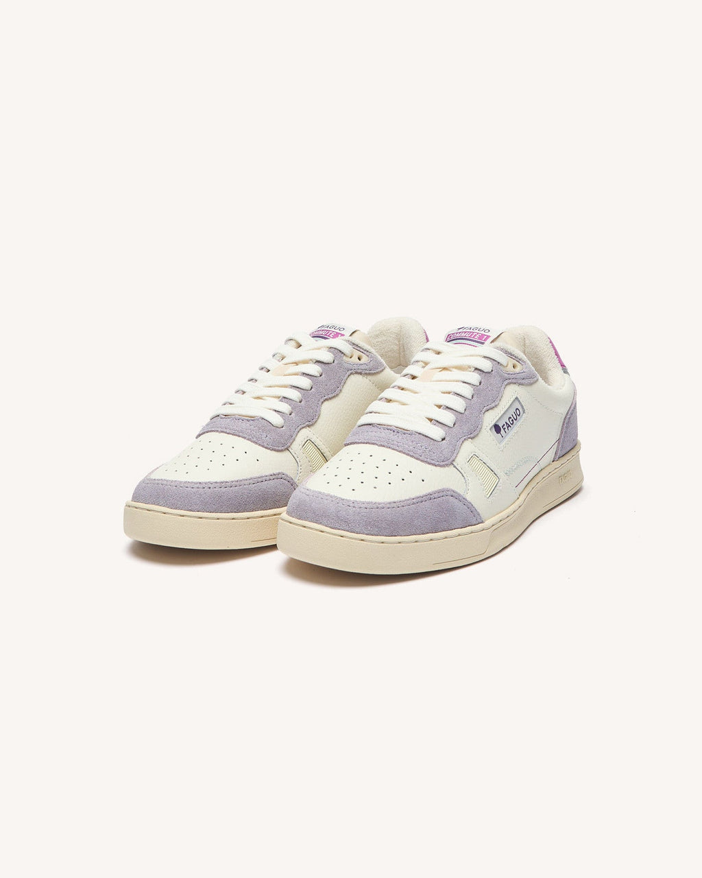Zapatillas blancas y rosa grisáceo de cuero